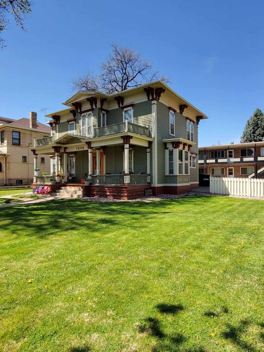 Apartment for rent at 1303 9th Ave, Greeley, CO 80631