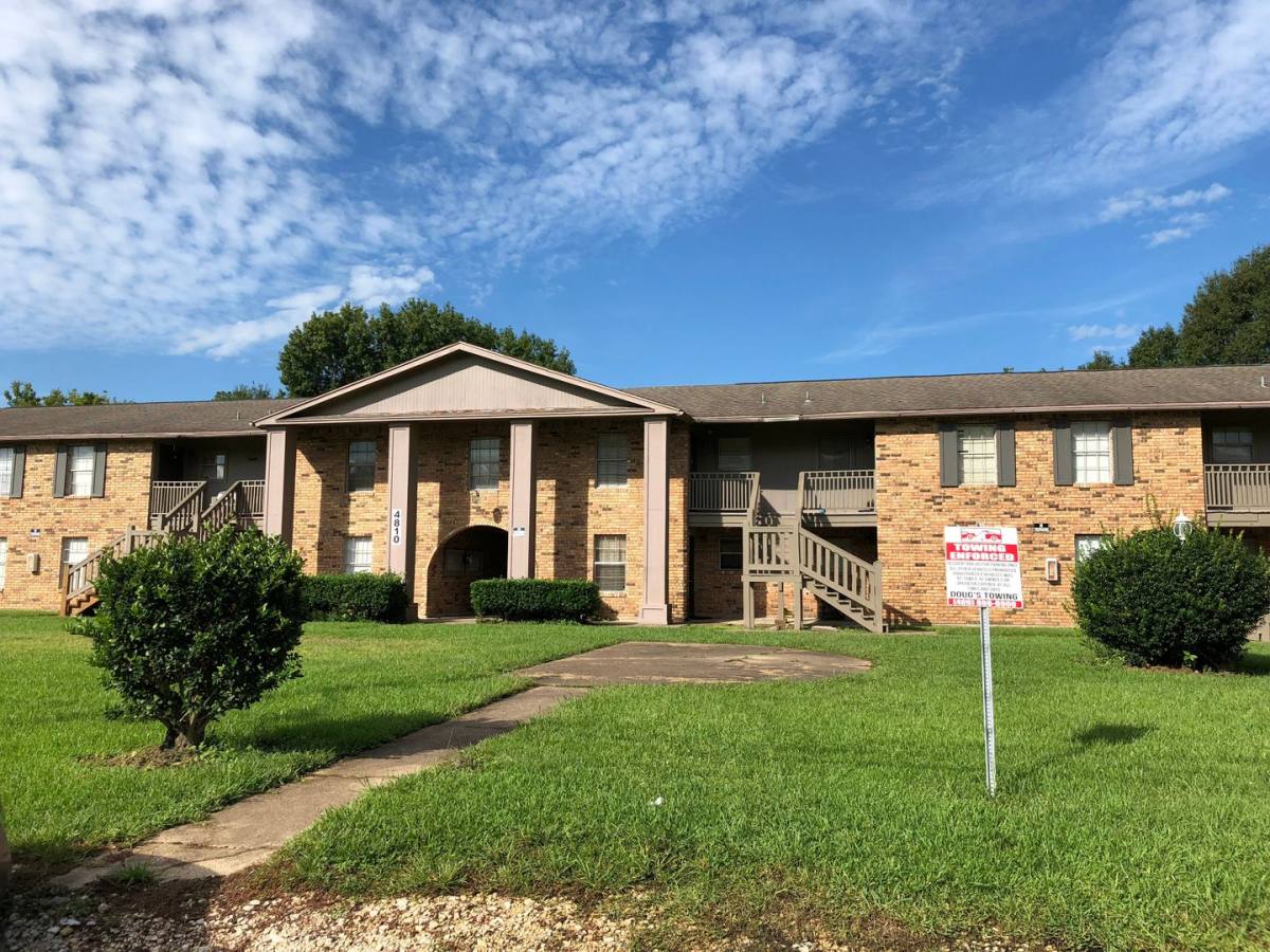 Apartment for rent at 4810 Park St, Beaumont, TX 77705