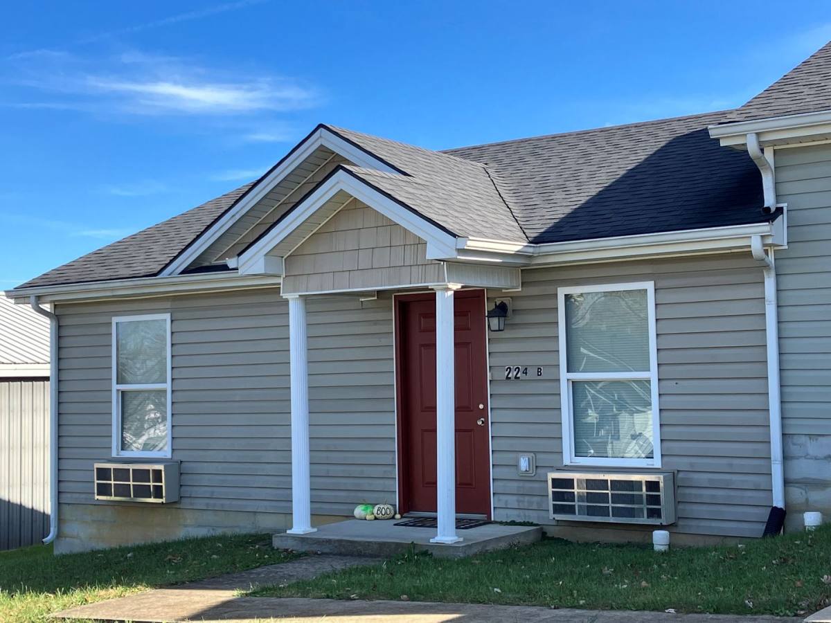 Apartment for rent at 224 Mutual Ave, Winchester, KY 40391