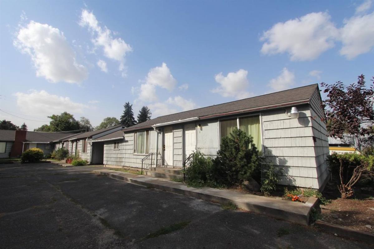 Apartment for rent at 2121 N Lily Rd, Spokane, WA 99212