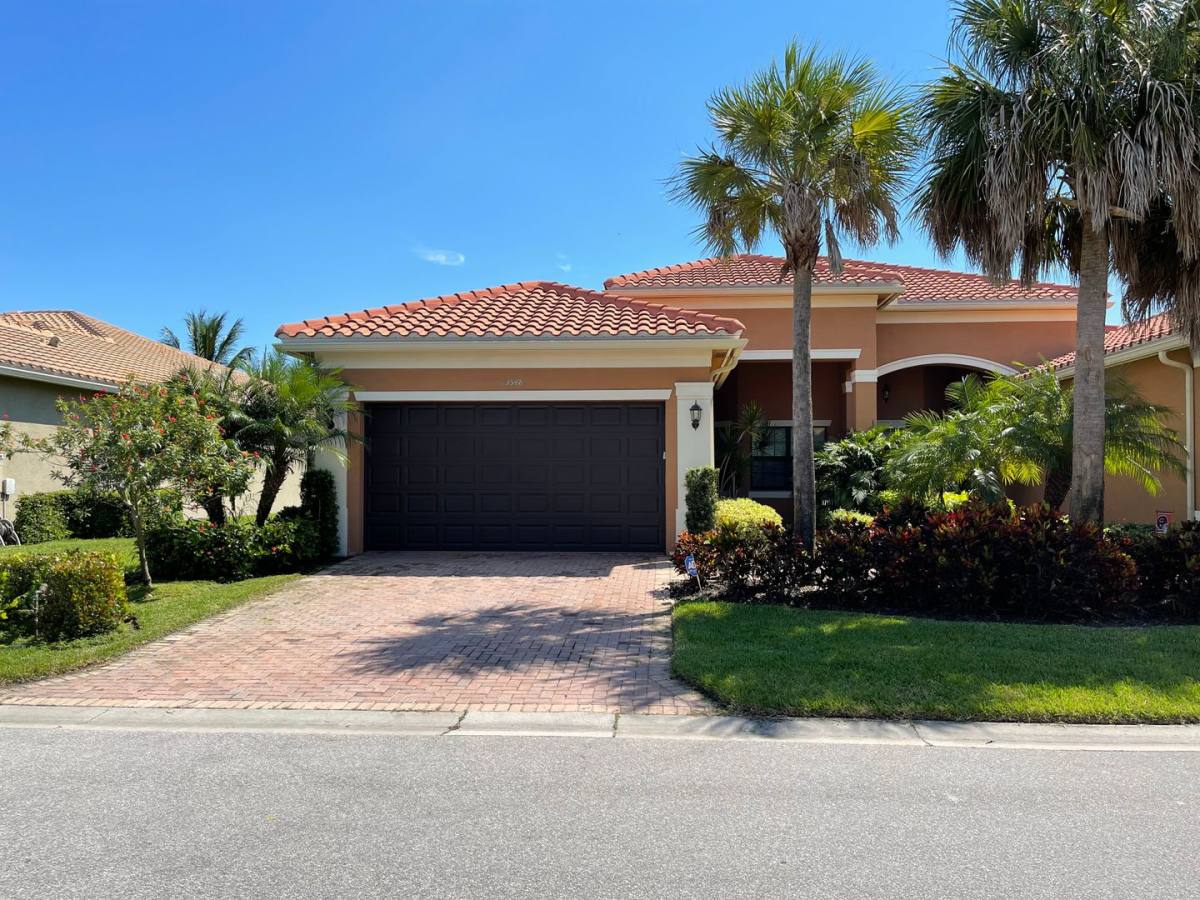 Apartment for rent at 13548 Coronado Dr, Naples, FL 34109