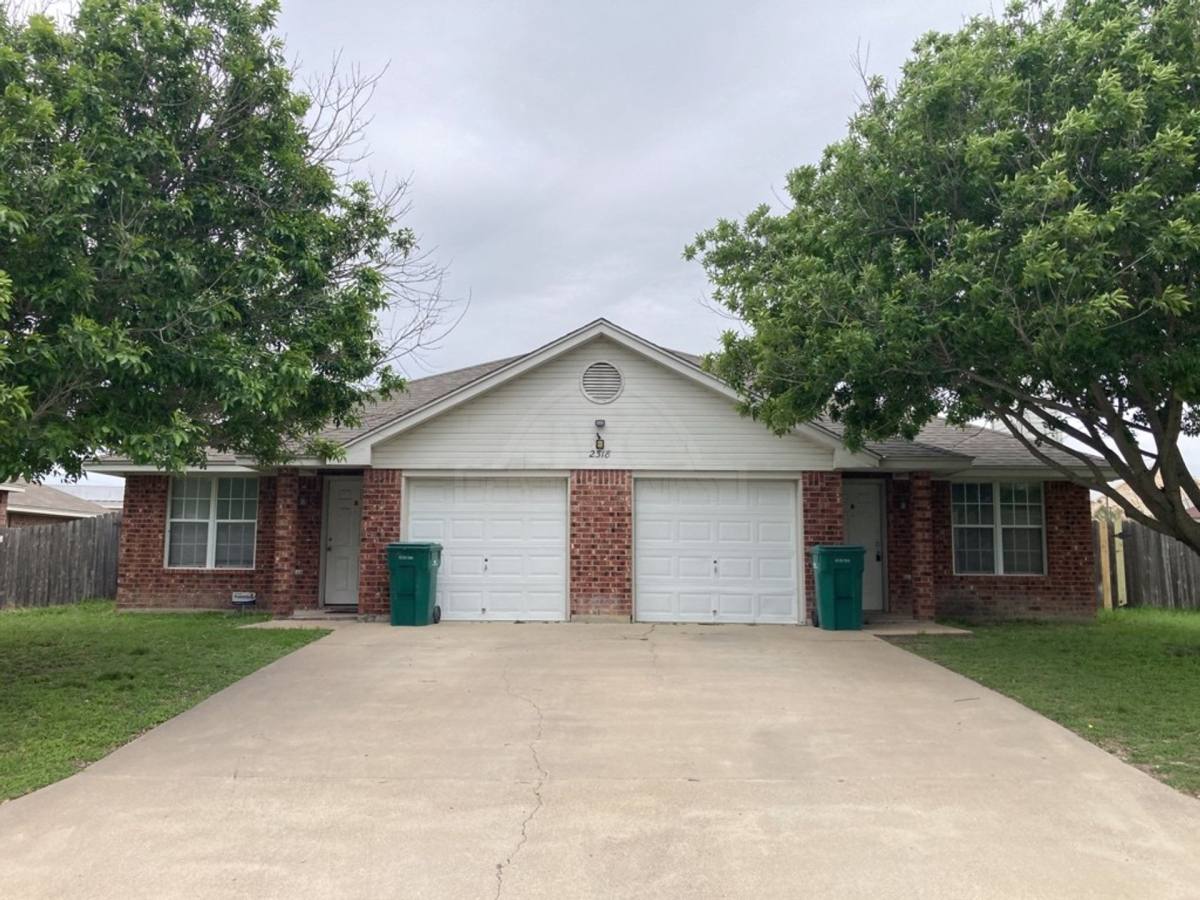 Townhouse for rent at 2318 Wildewood, Harker Heights, TX 76548