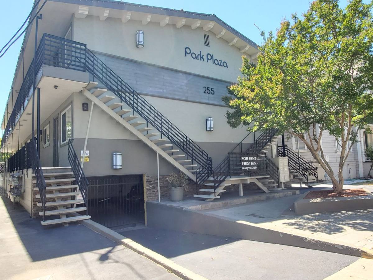 Apartment for rent at 255 N Third St, San Jose, CA 95112