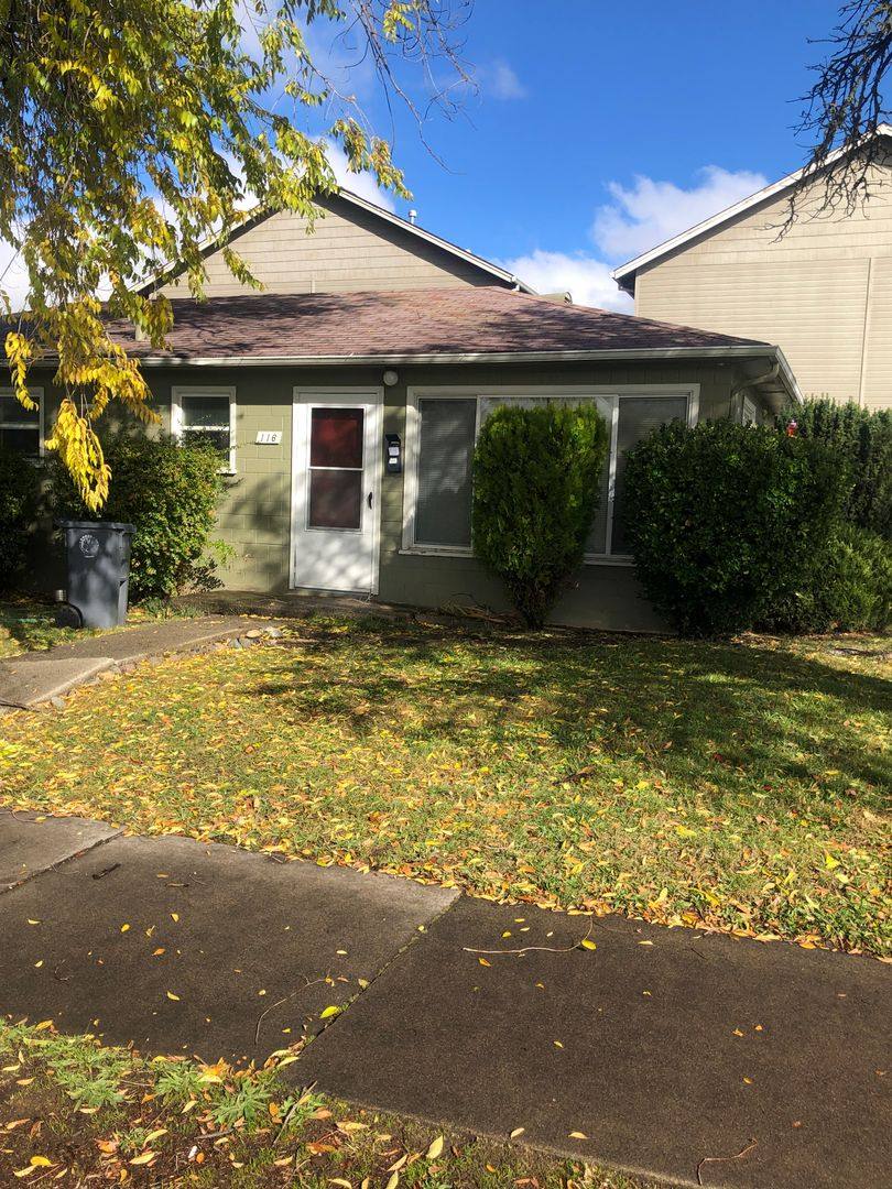 Apartment for rent at 116, 120, 126 & 130 N, Central Point, OR 97502