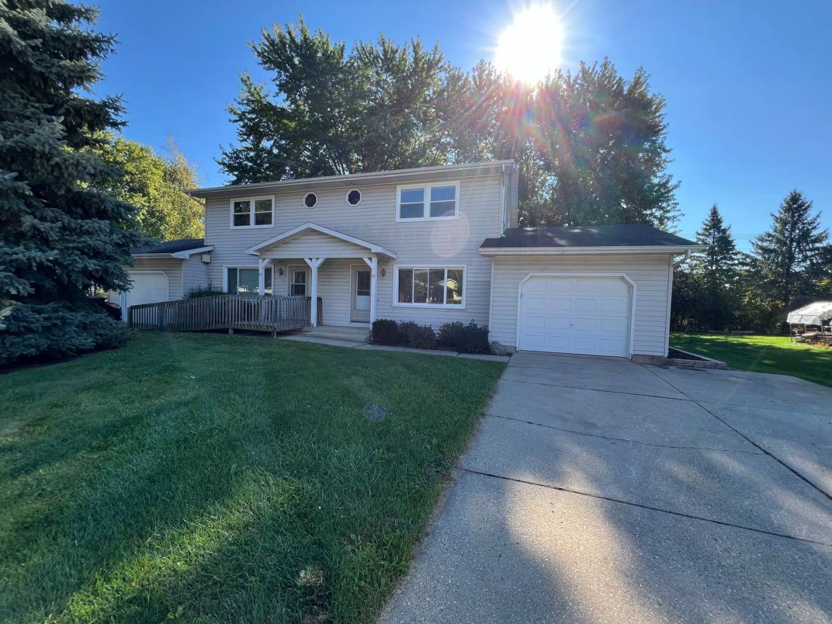 Apartment for rent at 83-87 Tower Dr, Sun Prairie, WI 53590