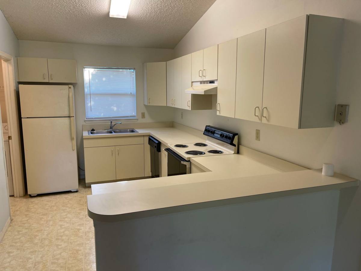 Condo for rent at 2190 Arbour Walk Circle, Naples, FL 34109