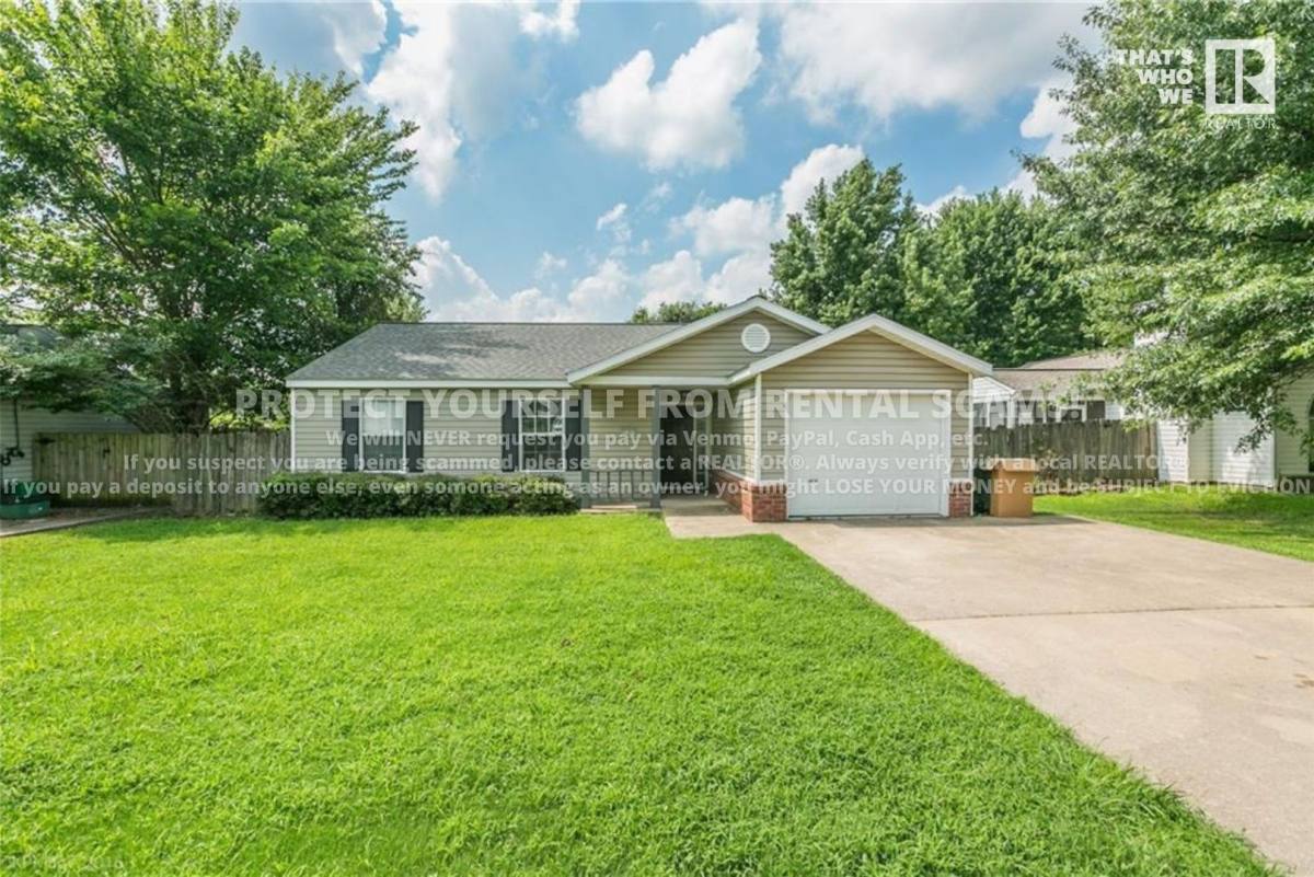House for rent at 3161 W Oakfield St, Fayetteville, AR 72704