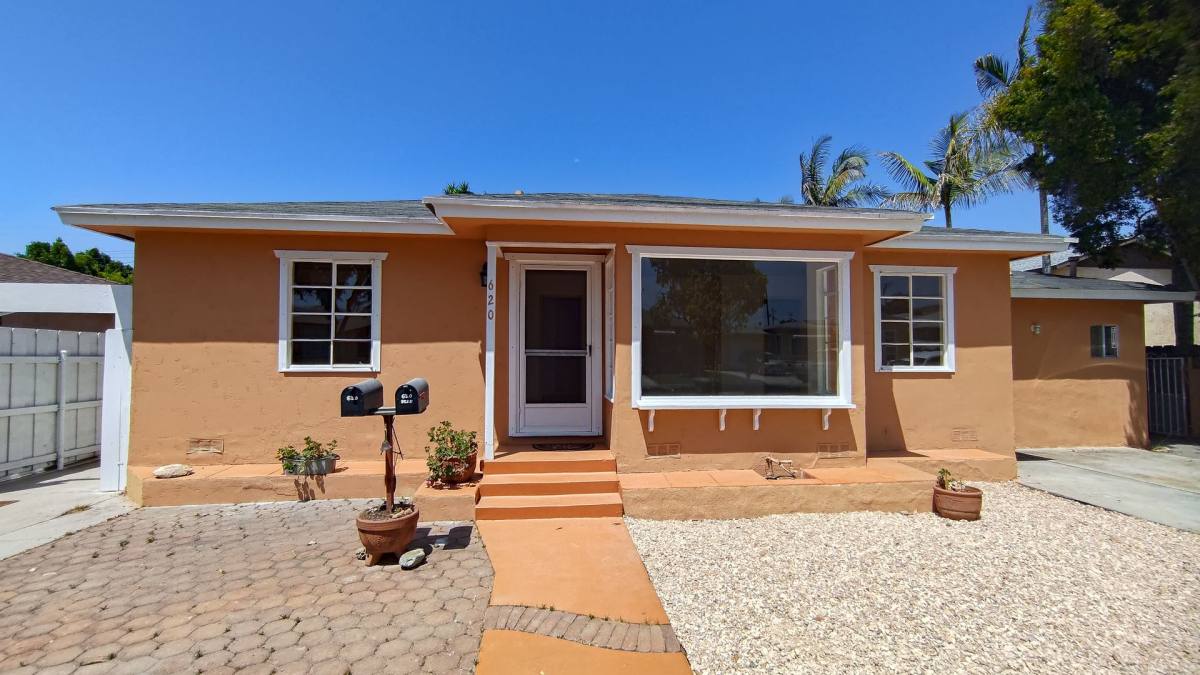 House for rent at 620 Oaklawn Ave, Chula Vista, CA 91910