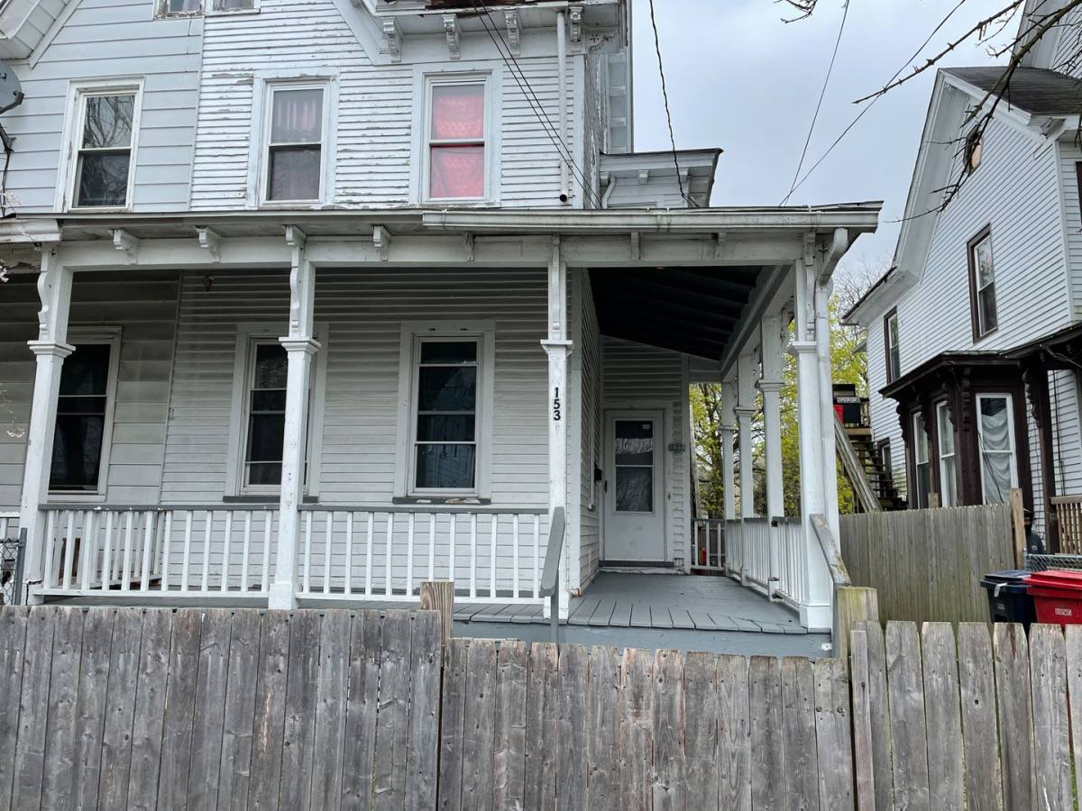 Apartment for rent at 153 Walnut St, Bridgeton, NJ 08302