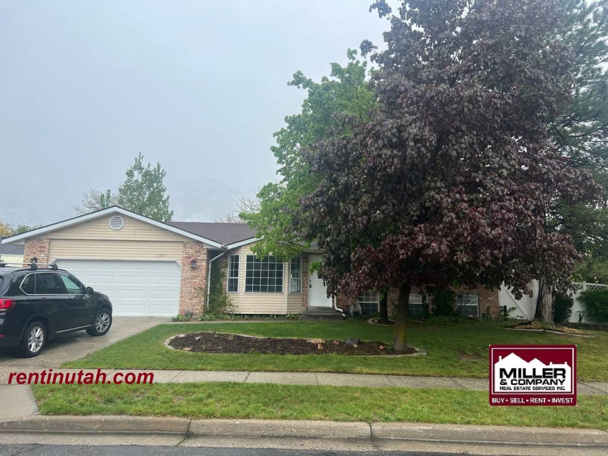 House for rent at 11891 S Hagan Rd, Sandy, UT 84092