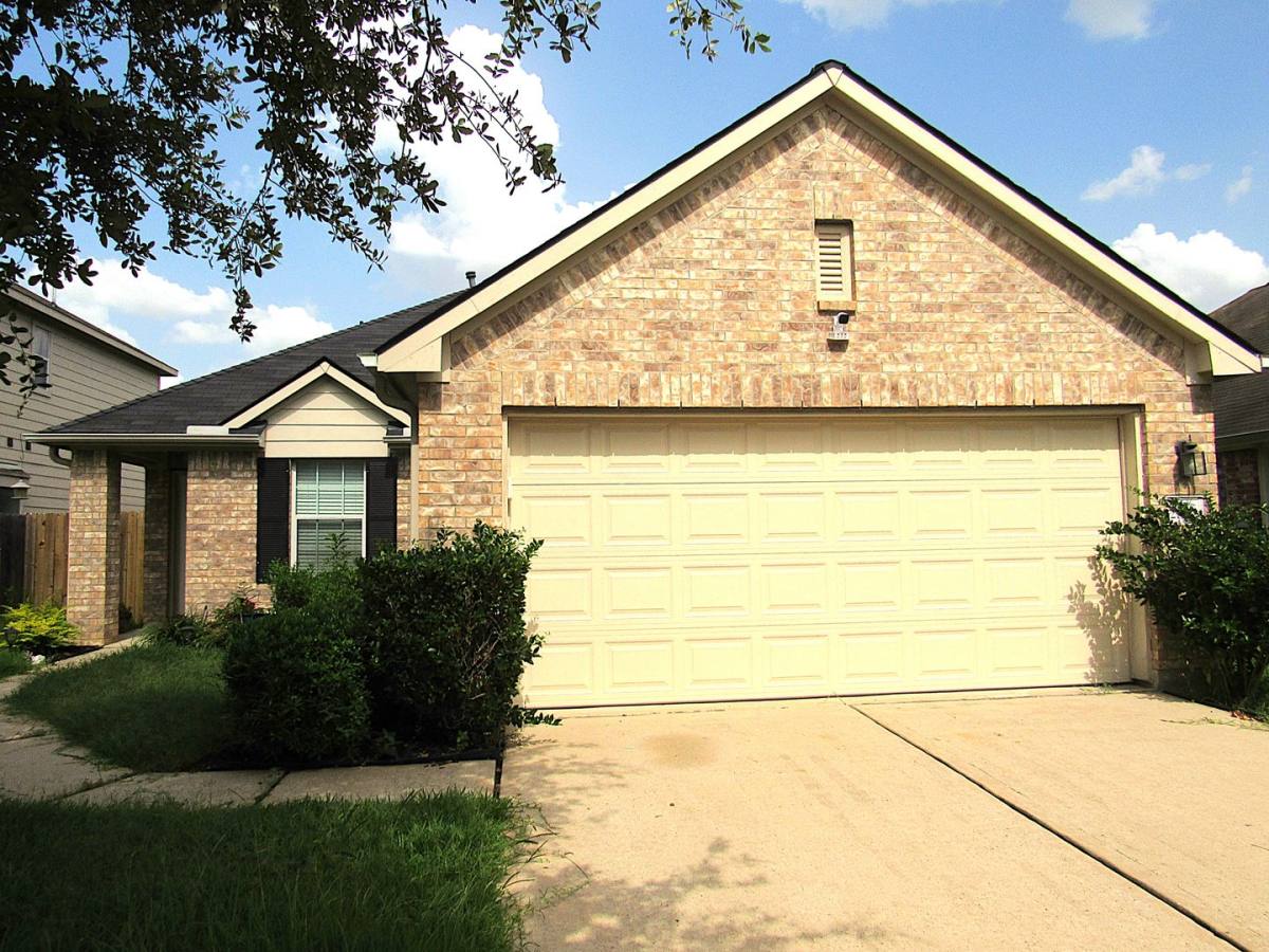 House for rent at 21722 Prairie Spring Lane, Spring, TX 77379