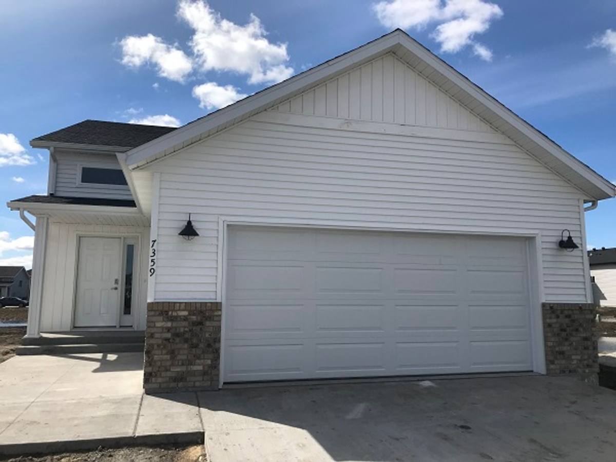 House for rent at 7359 18th St S, Fargo, ND 58104