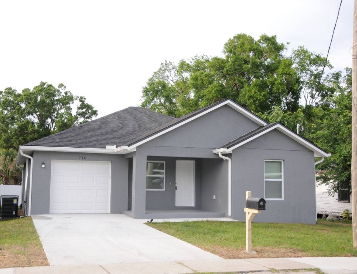 House for rent at 710 E Alabama St, Plant City, FL 33563