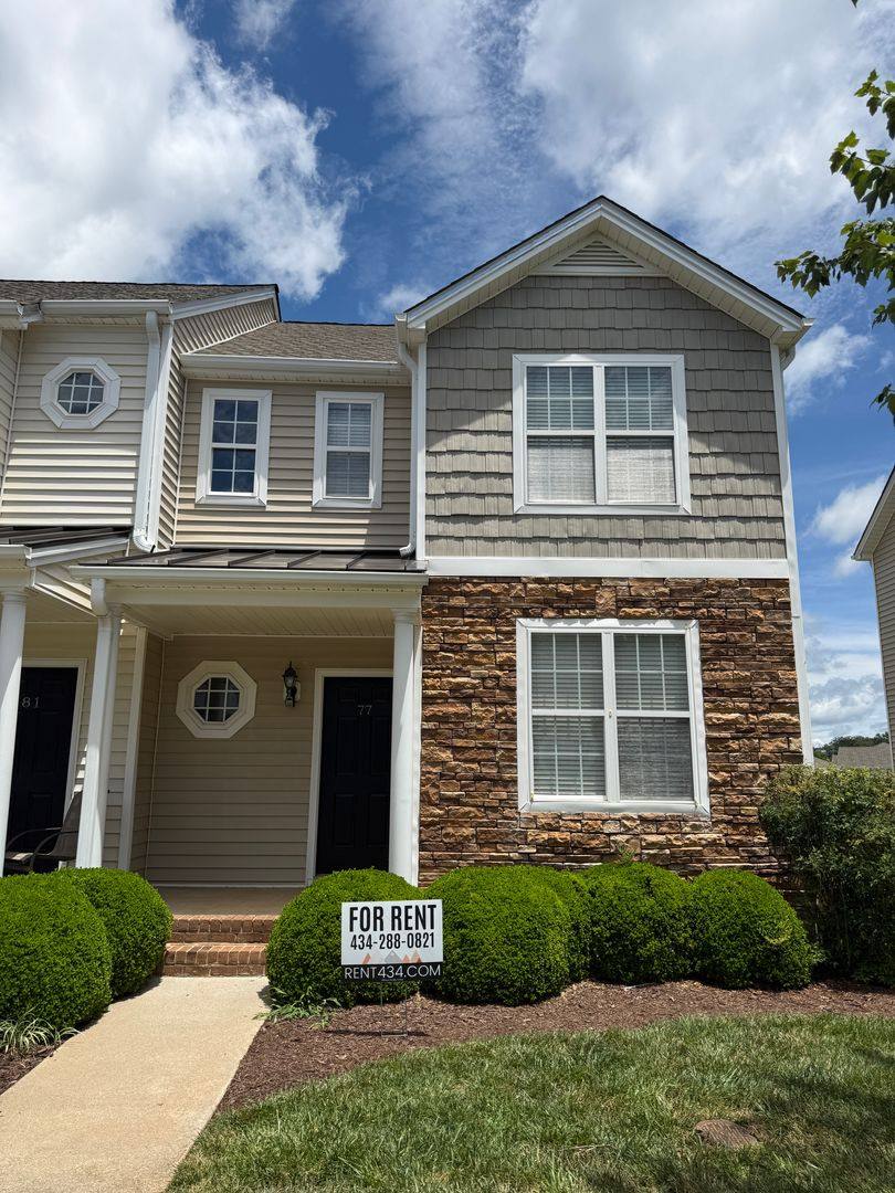 Townhouse for rent at 77 Logan Lane, Lynchburg, VA 24502