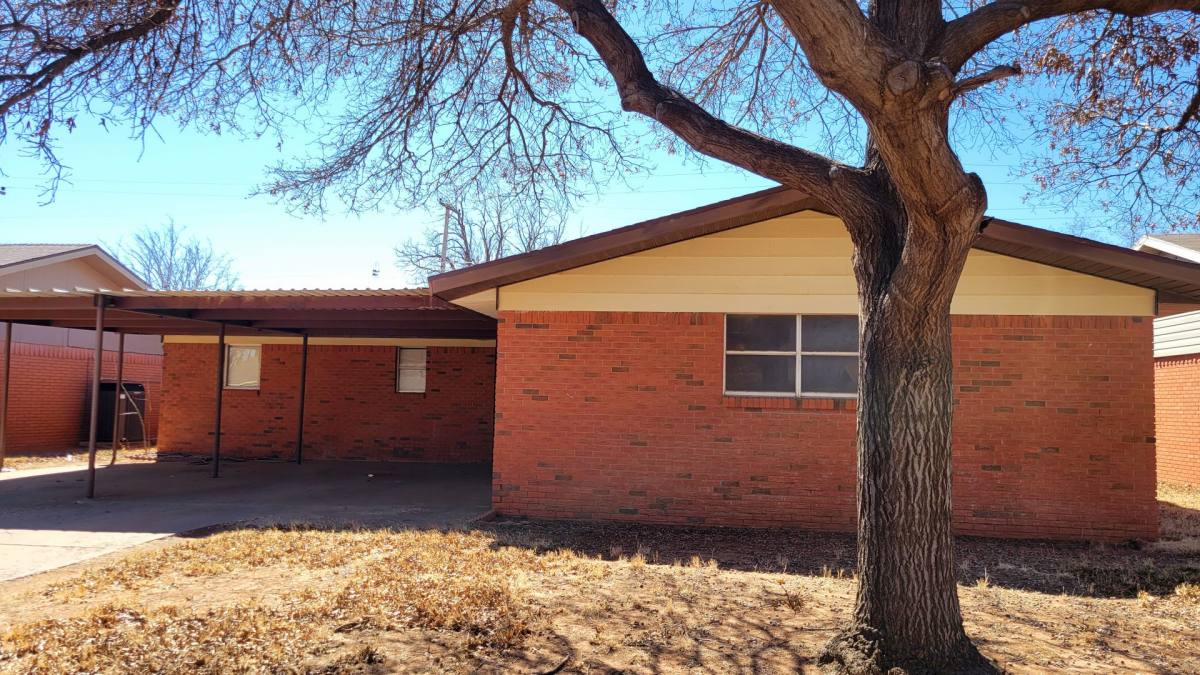 House for rent at 5511 17th Place, Lubbock, TX 79416
