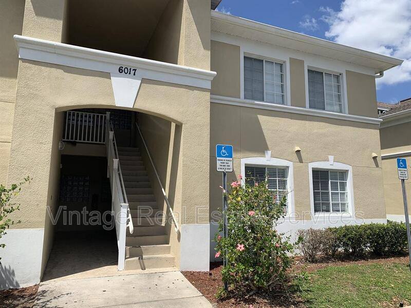 Townhouse for rent at 6017 Portsdale Place #102, Riverview, FL 33578