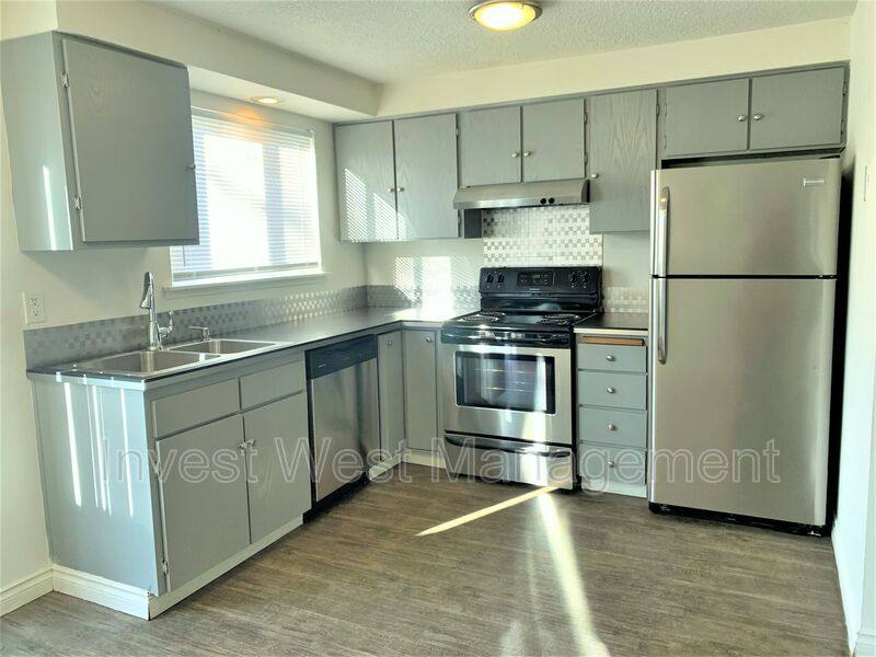 Townhouse for rent at 2214 E 30 St #9, Vancouver, WA 98663
