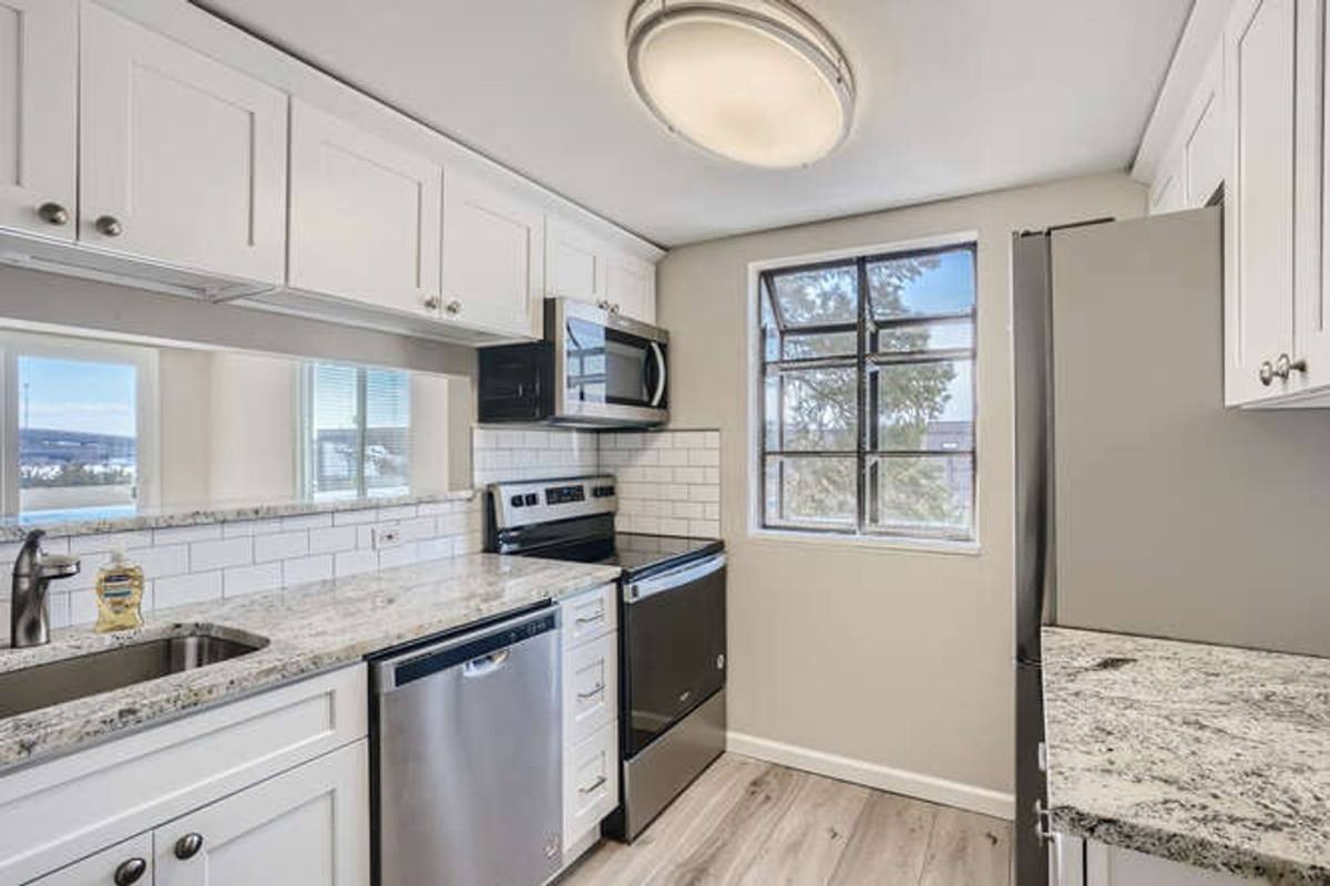 Condo for rent at 12400 E Cornell Ave, Aurora, CO 80014