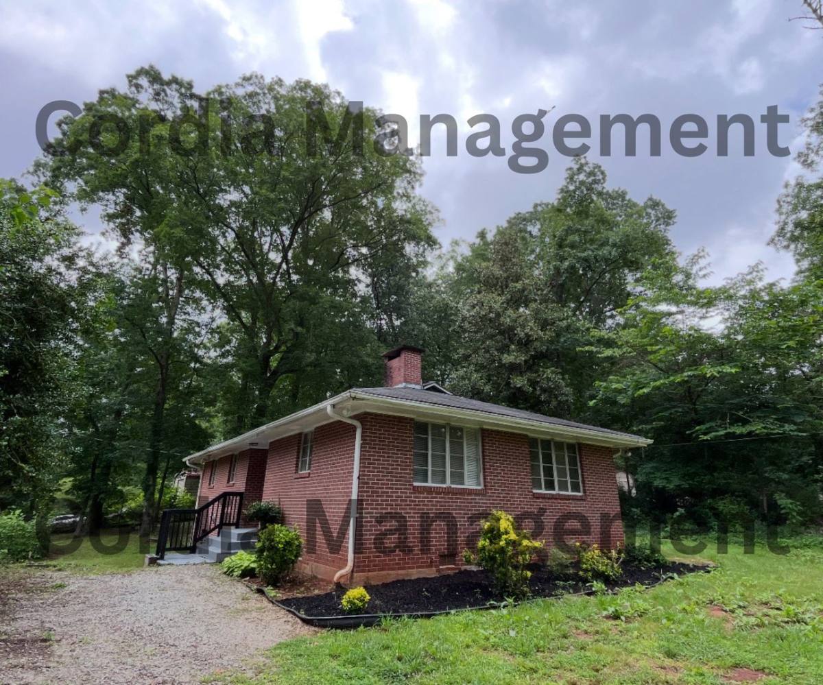 House for rent at 1698 Highland Place, Decatur, GA 30035
