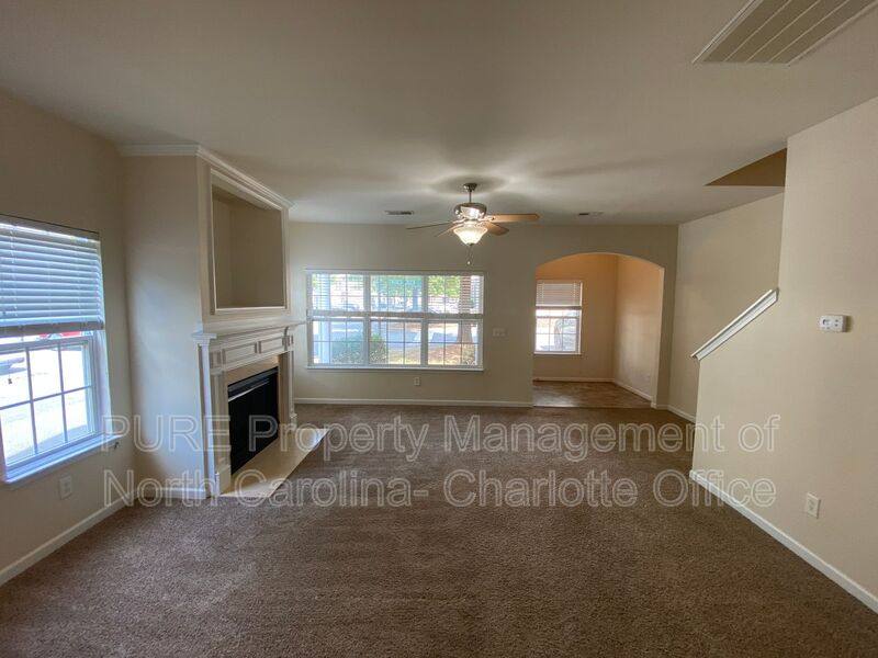 Townhouse for rent at 8602 Twined Creek Lane, Charlotte, NC 28227