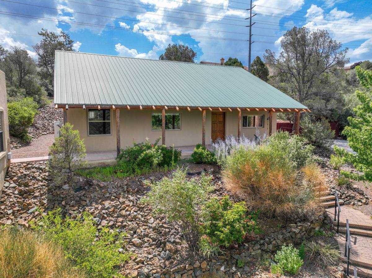 House for rent at 2445 Desert Willow Dr, Prescott, AZ 86301