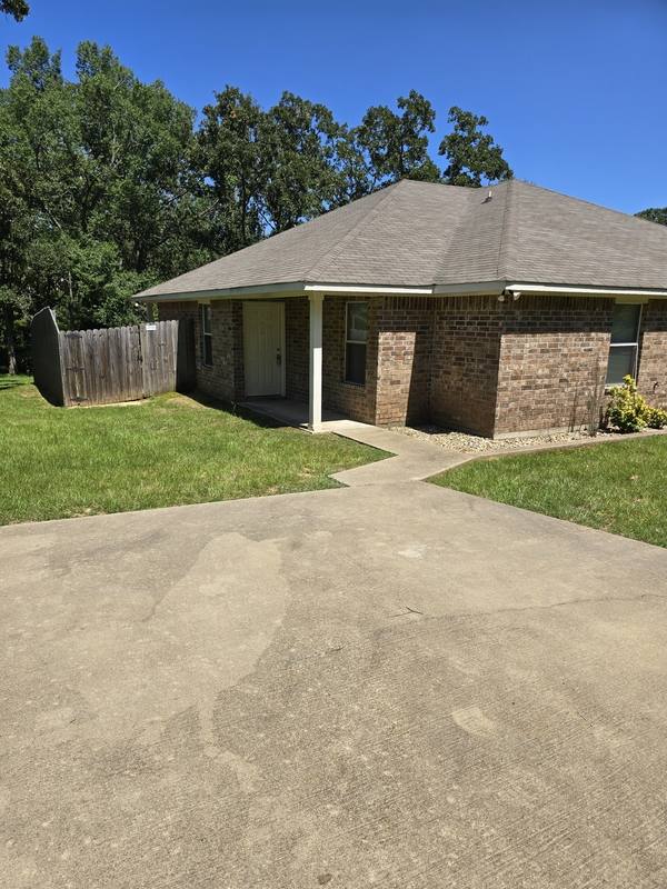 Apartment for rent at 15187 Cr 195 #1, Tyler, TX 75703