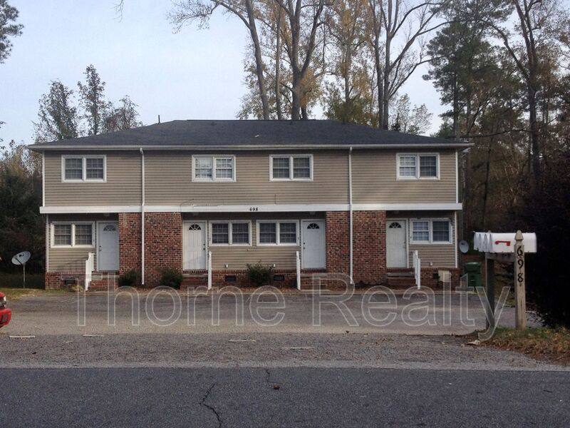 Townhouse for rent at 698 W Hamlet St #4, Pinetops, NC 27864