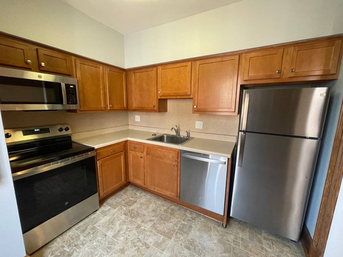 Apartment for rent at 47-49 S Lake Ave, Albany, NY 12203
