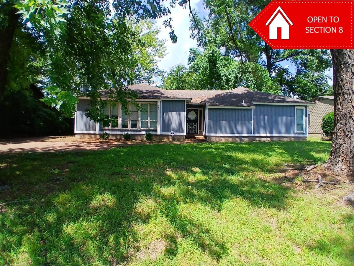 House for rent at 3227 Wythe Rd, Memphis, TN 38134