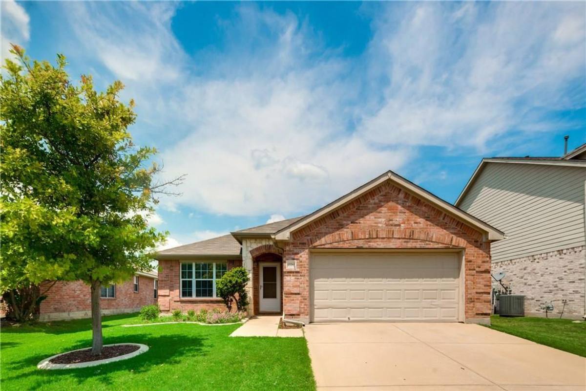 House for rent at 13265 Fieldstone Rd, Keller, TX 76244