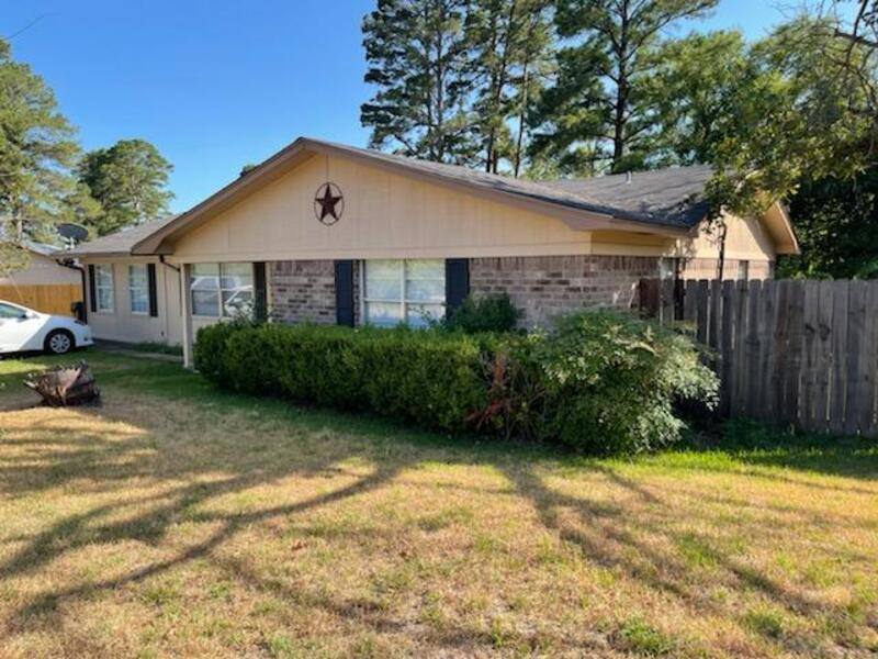 House for rent at 10556 Rolling Pines Dr, Tyler, TX 75707