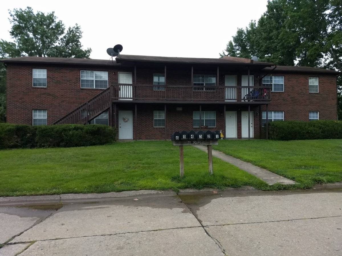 Apartment for rent at 603 Sycamore, Cape Girardeau, MO 63701