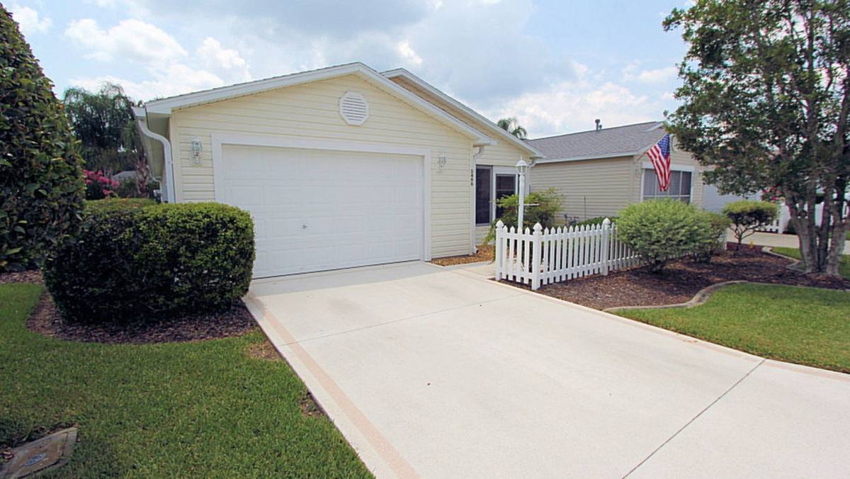 House for rent at 3496 Roanoke St, The Villages, FL 32162