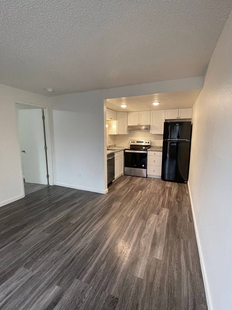 309, 317, 325 #333, Auburn, WA 98002