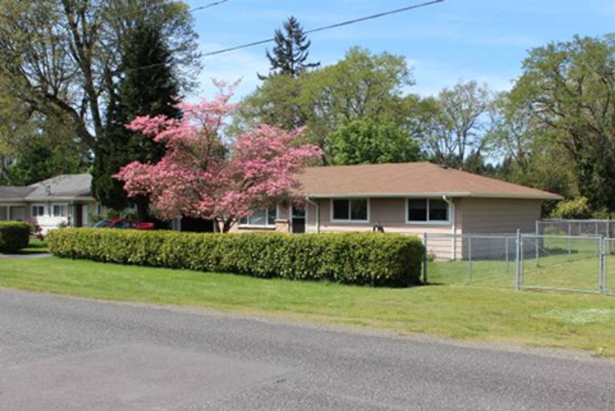 House for rent at 9101 Moreland Ave SW, Lakewood, WA 98498