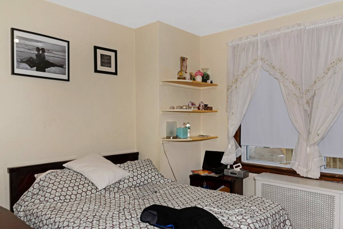 Apartment for rent at 35 Mc Kinley Ave, Hawthorne, NJ 07506