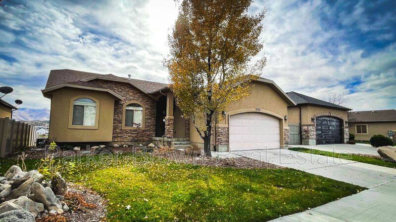 House for rent at 3522 Heyward St, Eagle Mountain, UT 84005