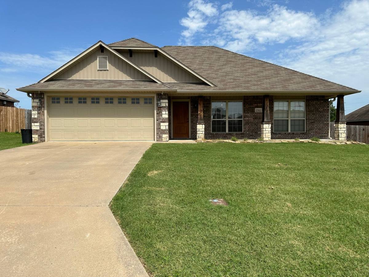 House for rent at 2502 Griffin St, Van Buren, AR 72956