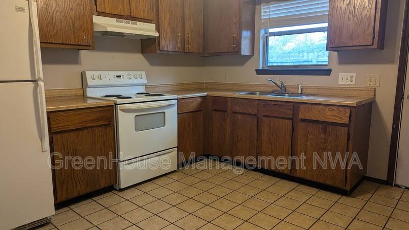 Apartment for rent at 421 SE A St #A-421, Bentonville, AR 72712