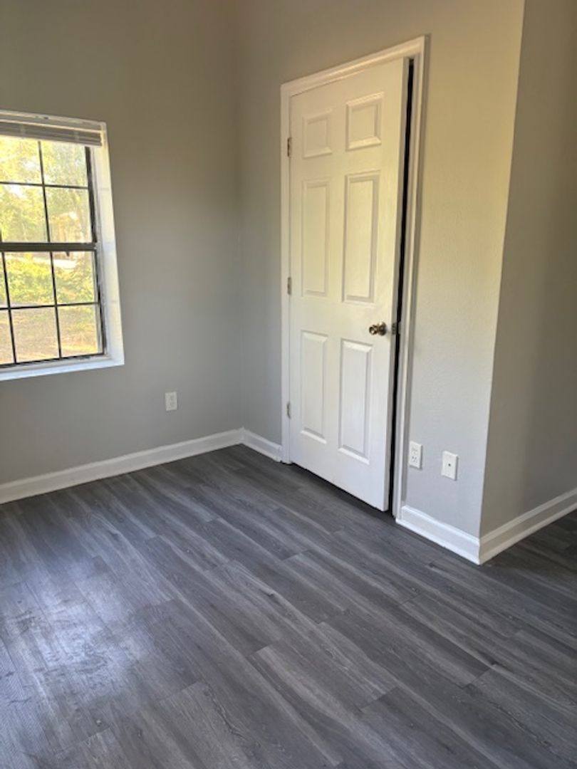 House for rent at 1737 S Mill King Blvd, Tallahassee, FL 32301