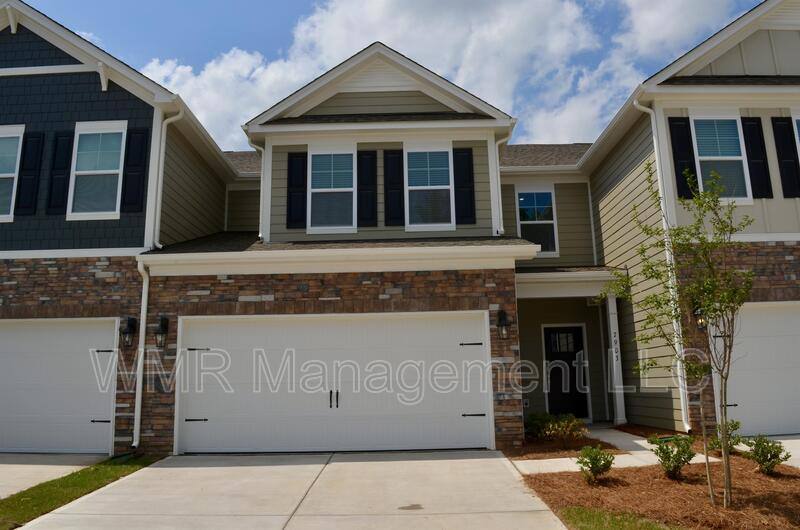 Townhouse for rent at 7903 Iron Rd #1, Sherrills Ford, NC 28673