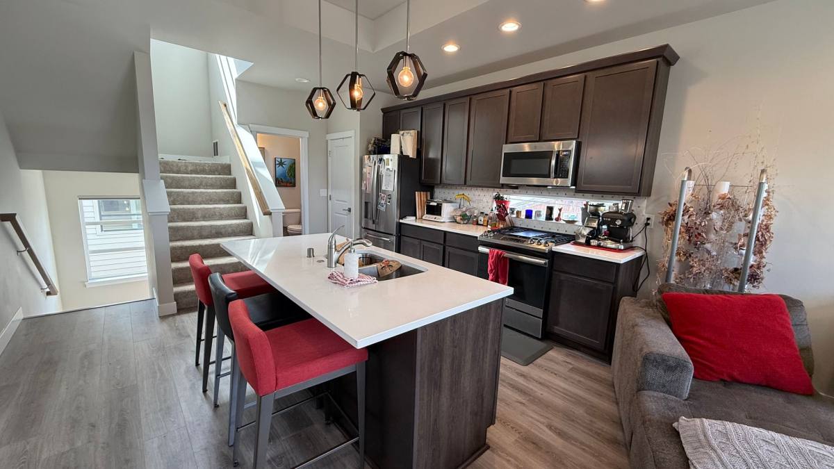 Townhouse for rent at 953 W 12th Ave, Anchorage, AK 99501