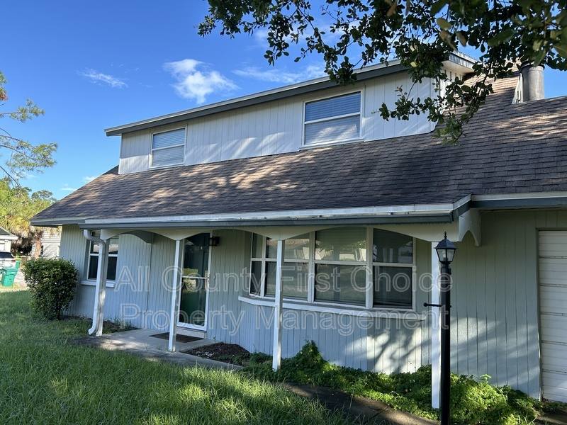 House for rent at 12731 82nd Ave N, Seminole, FL 33776