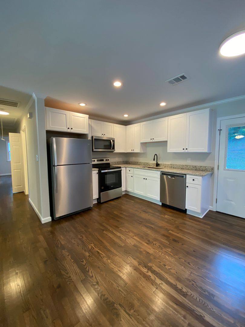 Apartment for rent at 255 Bailey St, Athens, GA 30605