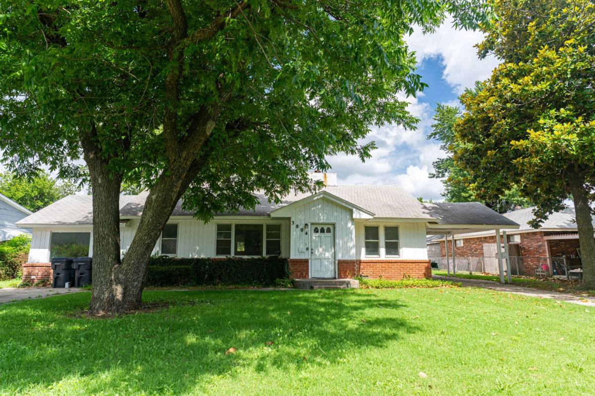 Apartment for rent at 3804 N Redmond, Bethany, OK 73008