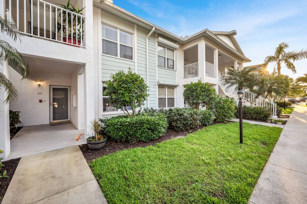 Condo for rent at 1240 Sarah Jean Circle #M102, Naples, FL 34110