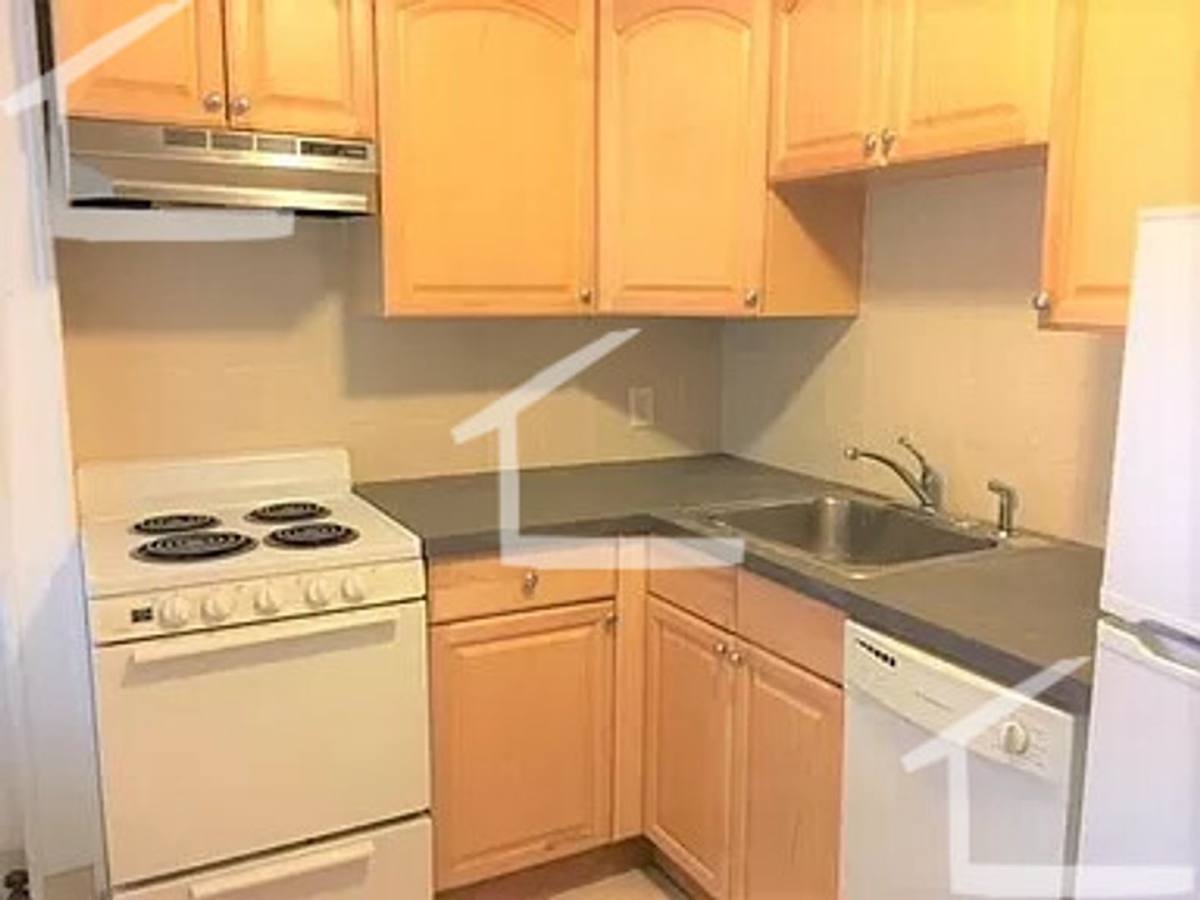 Apartment for rent at 198 Saint Paul St #202, Brookline, MA 02446
