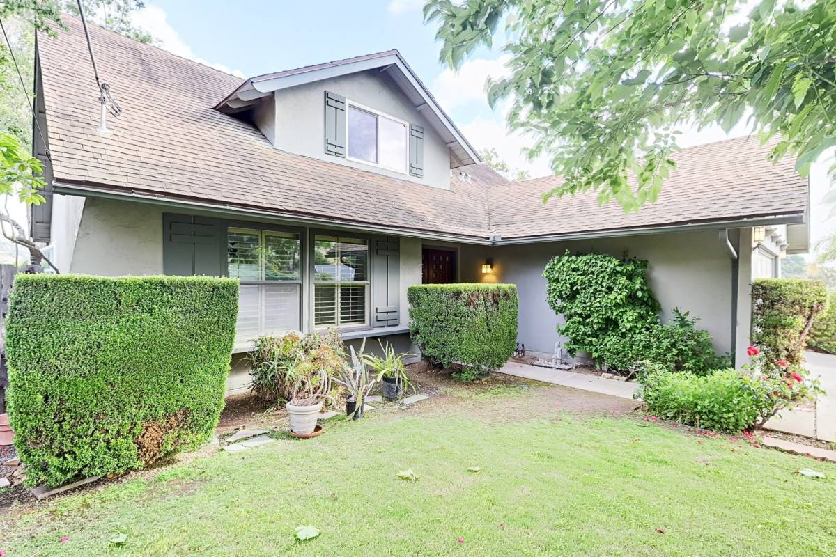 House for rent at 5719 Red River Dr, San Diego, CA 92120
