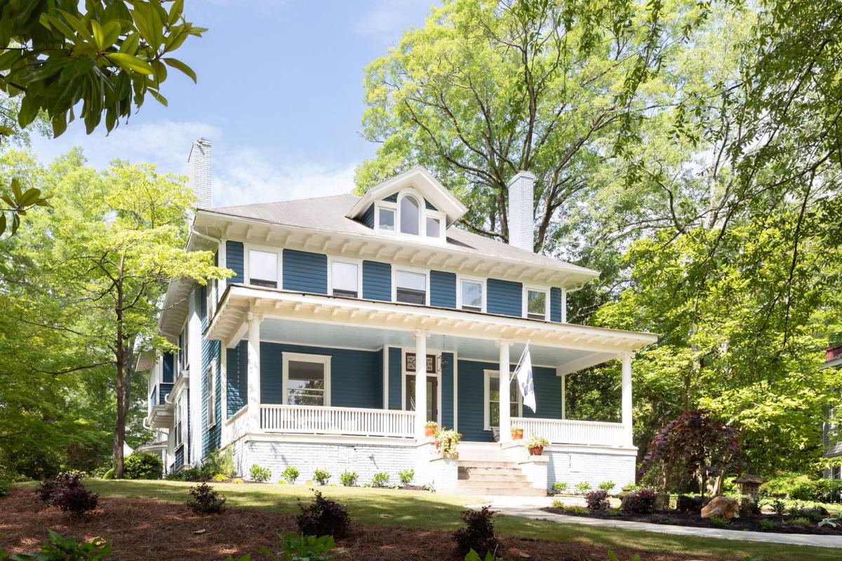 House for rent at 118 Waverly Way NE, Atlanta, GA 30307