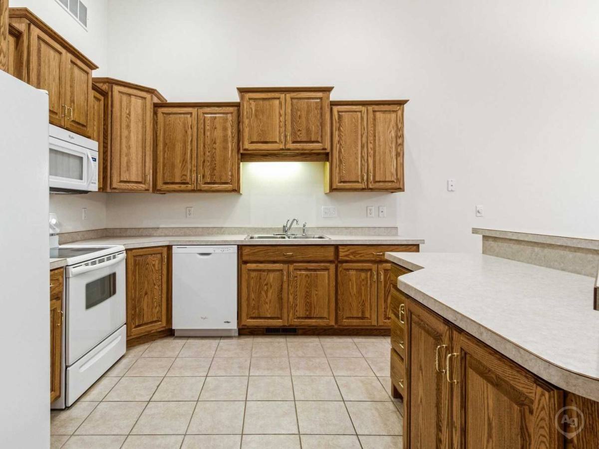 Townhouse for rent at 1945 Sheyenne St, West Fargo, ND 58078
